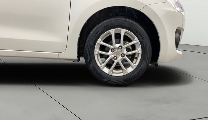 2020 Maruti Swift ZXI, Petrol, Manual, 80,168 km, Right Front Wheel