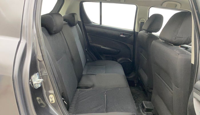 2015 Maruti Swift VXI, Petrol, Manual, 1,00,670 km, Right Side Rear Door Cabin