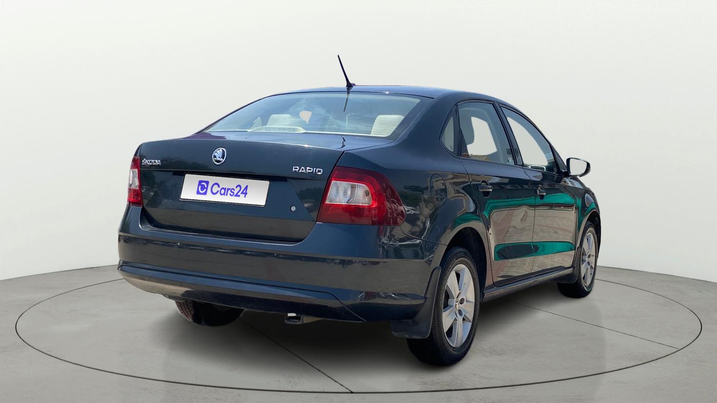 2020 Skoda Rapid 1.0 AMBITION TSI MT, Petrol, Manual, 1,27,734 km, Right Back Diagonal