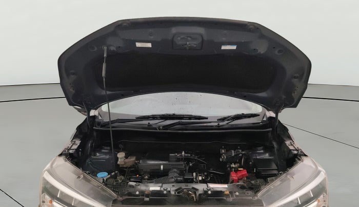 2022 Maruti XL6 ALPHA MT, Petrol, Manual, 35,183 km, Open Bonet