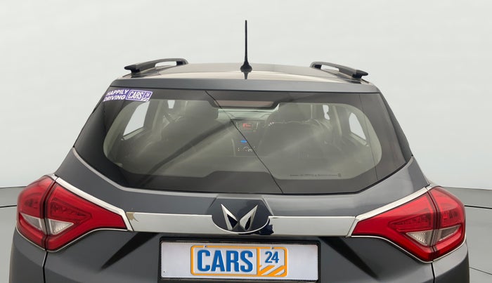 2022 Mahindra XUV300 W6 1.2 PETROL, Petrol, Manual, 18,846 km, Rear Windshield