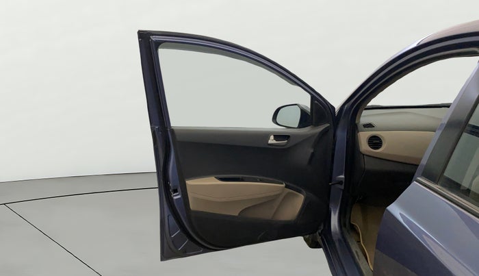 2014 Hyundai Xcent S 1.2, Petrol, Manual, 38,141 km, LHS Front Door