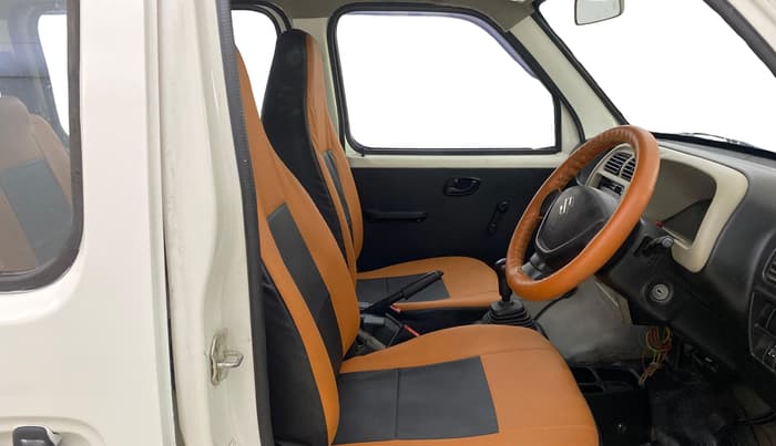 2020 Maruti Eeco 5 STR WITH A/C+HTR CNG, CNG, Manual, 67,026 km, Right Side Front Door Cabin