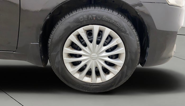 2018 Maruti Ciaz DELTA DIESEL 1.3, Diesel, Manual, 99,844 km, Right Front Wheel