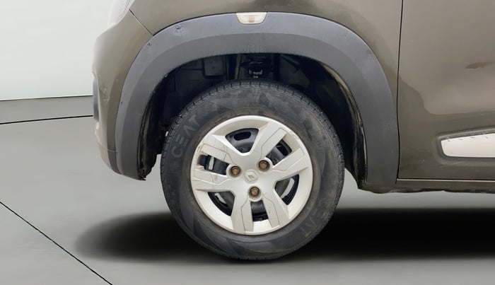 2018 Renault Kwid RXT 1.0, Petrol, Manual, 31,020 km, Left Front Wheel