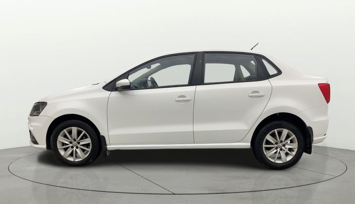 2016 Volkswagen Ameo HIGHLINE1.5L, Diesel, Manual, 1,12,892 km, Left Side