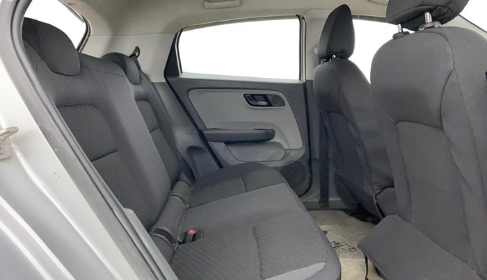 2021 Tata ALTROZ XT PETROL, Petrol, Manual, 52,639 km, Right Side Rear Door Cabin