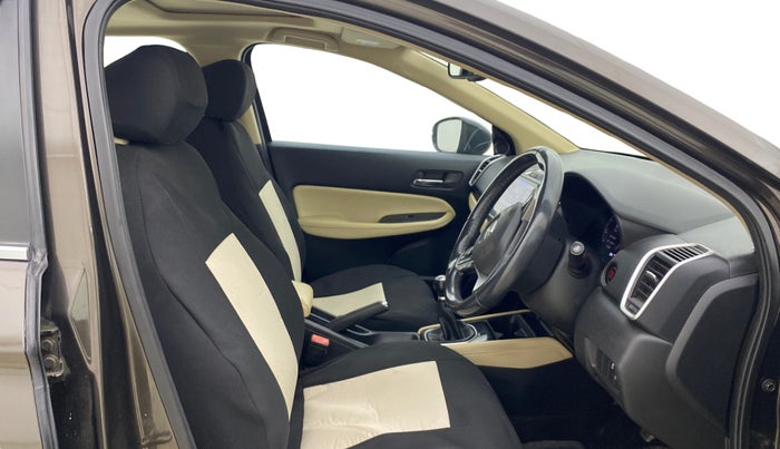 2021 Honda City 1.5L I-VTEC ZX, Petrol, Manual, 1,19,926 km, Right Side Front Door Cabin