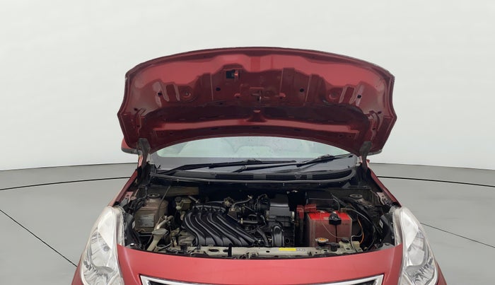 2015 Nissan Sunny XV PETROL, Petrol, Manual, 1,28,681 km, Open Bonet