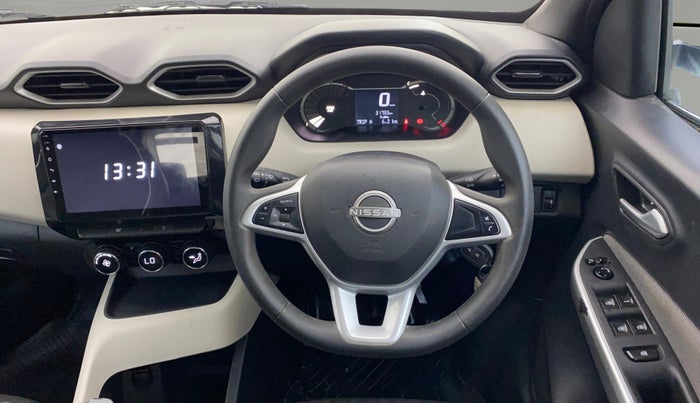 2022 Nissan MAGNITE XL, Petrol, Manual, 31,773 km, Steering Wheel Close Up
