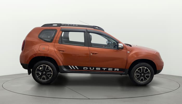 2018 Renault Duster RXS CVT, Petrol, Automatic, 1,22,948 km, Right Side View