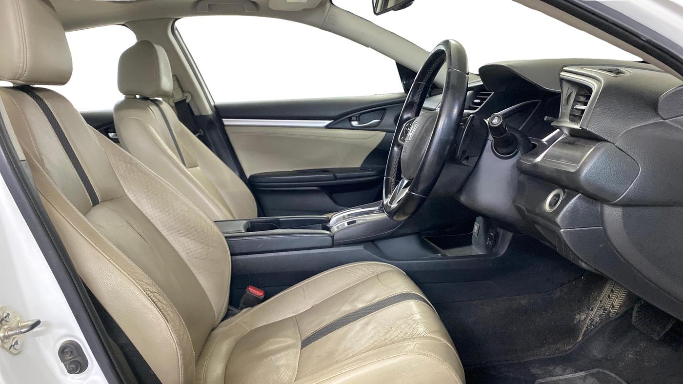 2019 Honda Civic 1.8L I-VTEC ZX CVT, Petrol, Automatic, 1,12,096 km, Right Side Front Door Cabin
