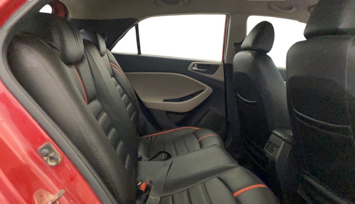 2017 Hyundai Elite i20 SPORTZ 1.2, Petrol, Manual, 71,535 km, Right Side Rear Door Cabin