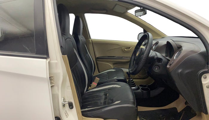 2013 Honda Brio S MT, Petrol, Manual, 79,070 km, Right Side Front Door Cabin