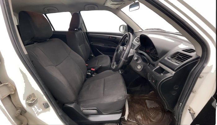 2016 Maruti Swift LXI (O), Petrol, Manual, 83,889 km, Right Side Front Door Cabin