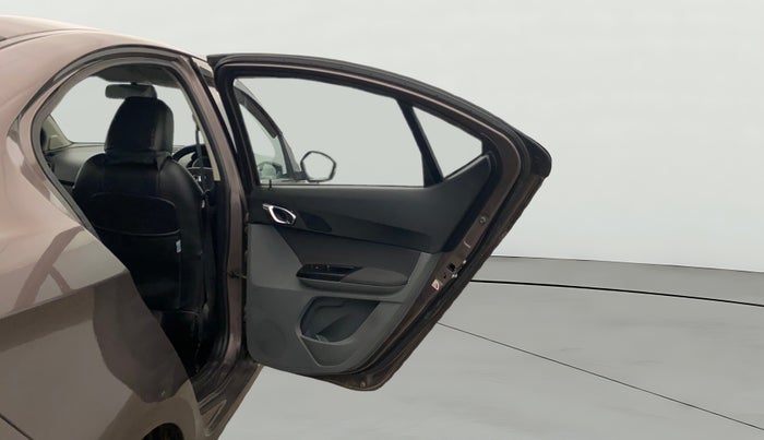 2017 Tata TIGOR XZ (O) PETROL, Petrol, Manual, 53,609 km, RHS Rear Door