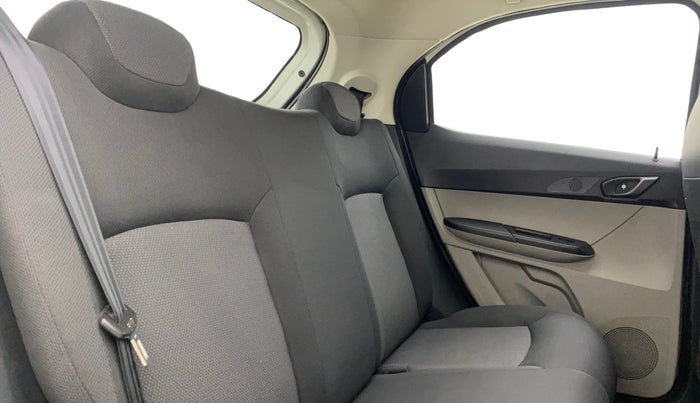 2018 Tata Tiago XM PETROL, Petrol, Manual, 24,218 km, Right Side Rear Door Cabin
