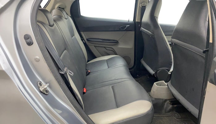 2018 Tata Tiago XM PETROL, Petrol, Manual, 1,21,475 km, Right Side Rear Door Cabin