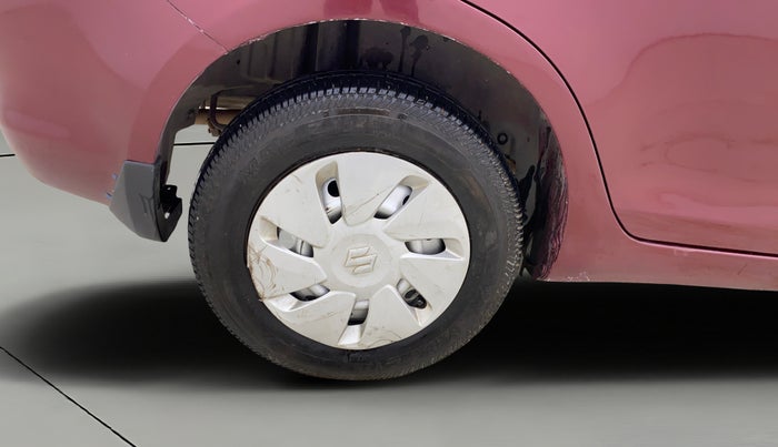 2015 Maruti Swift Dzire LXI, Petrol, Manual, 98,134 km, Right Rear Wheel