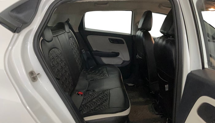 2022 Tata ALTROZ XM PLUS PETROL, Petrol, Manual, 32,439 km, Right Side Rear Door Cabin