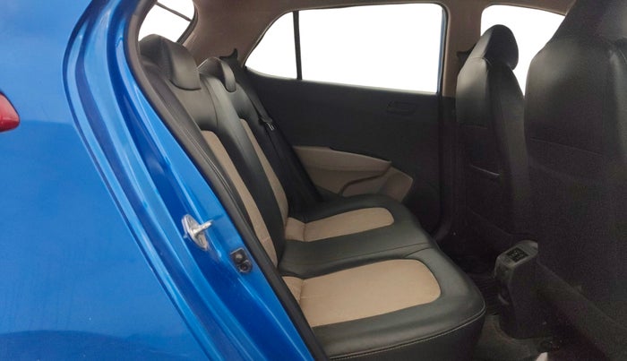 2018 Hyundai Grand i10 MAGNA 1.2 KAPPA VTVT, Petrol, Manual, 29,866 km, Right Side Rear Door Cabin