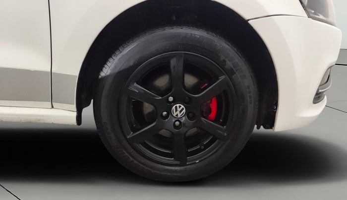 2015 Volkswagen Polo GT TSI AT, Petrol, Automatic, 1,15,176 km, Right Front Wheel