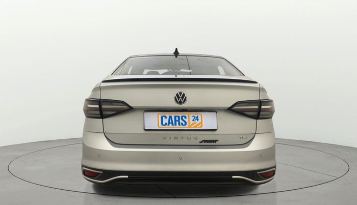 2023 Volkswagen VIRTUS HIGHLINE TSI 1.0 MT, Petrol, Manual, 22,718 km, Back/Rear