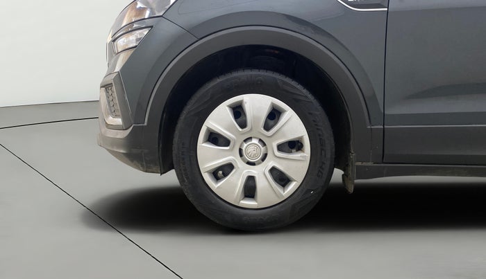 2021 Skoda KUSHAQ ACTIVE 1.0L TSI MT, Petrol, Manual, 50,664 km, Left Front Wheel