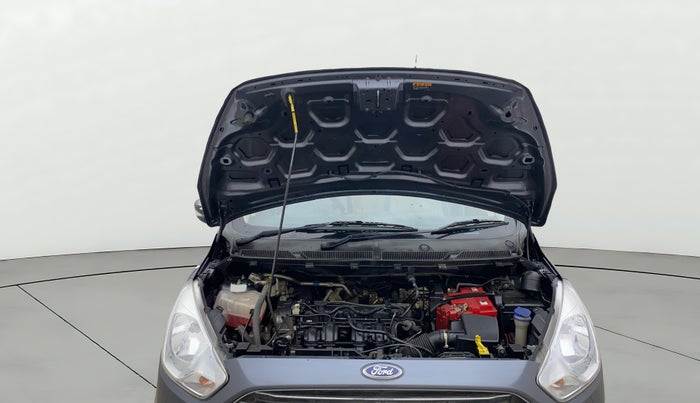 2017 Ford Figo Aspire TITANIUM 1.2 PETROL, Petrol, Manual, 32,545 km, Open Bonet