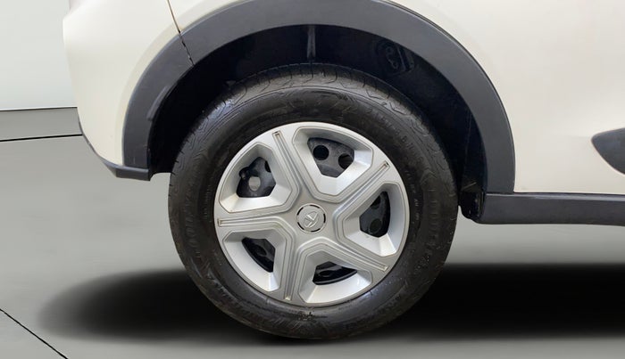 2020 Tata NEXON XMA PETROL, CNG, Automatic, 91,310 km, Right Rear Wheel
