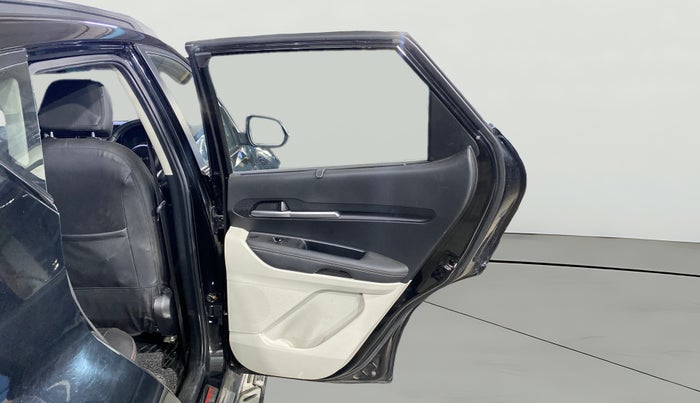 2021 KIA SONET HTX 1.0 IMT, Petrol, Manual, 27,603 km, RHS Rear Door