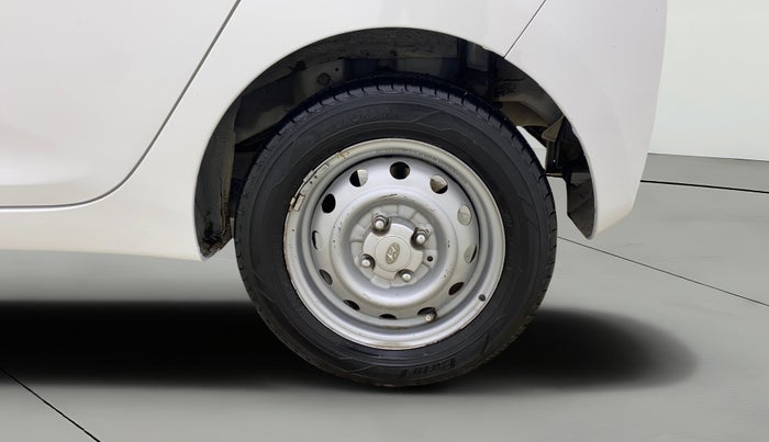 2017 Hyundai Eon ERA +, Petrol, Manual, 47,805 km, Left Rear Wheel