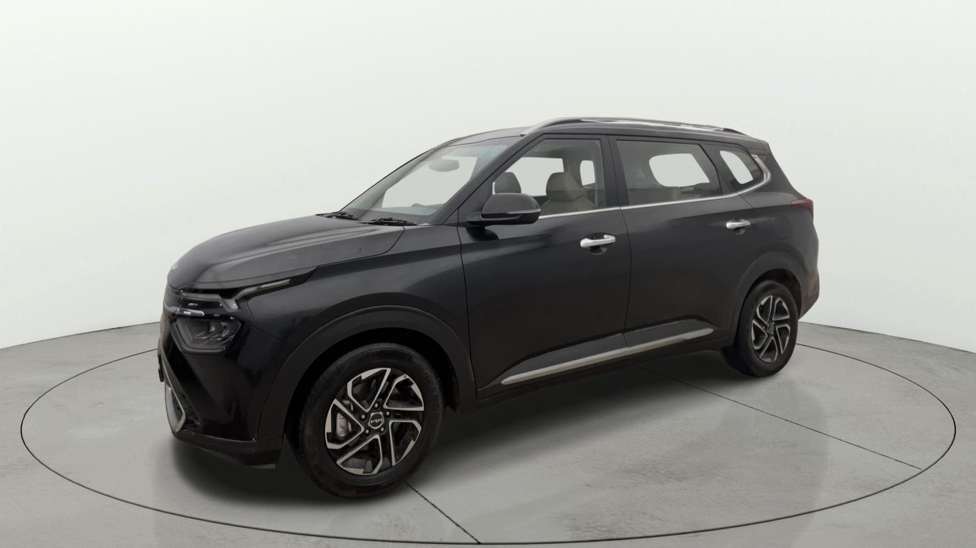 2022 KIA CARENS LUXURY PLUS 1.4 PETROL DCT 7 STR, Petrol, Automatic, 63,105 km, Left Front Diagonal