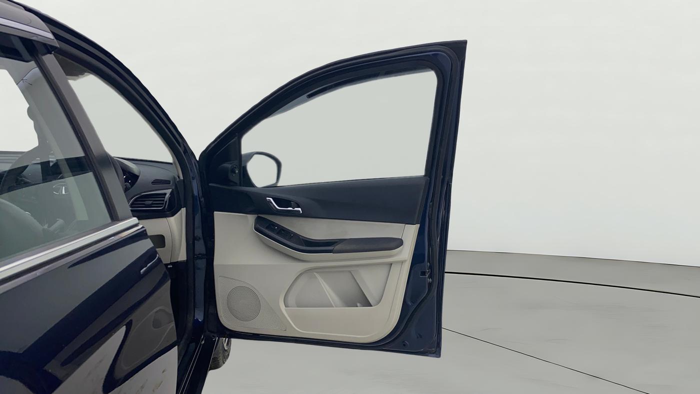 2023 Tata TIGOR XZ PLUS CNG, CNG, Manual, 35,101 km, RHS Front Door