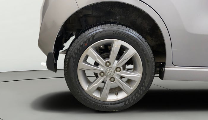 2015 Maruti Wagon R Stingray VXI, Petrol, Manual, 31,893 km, Right Rear Wheel