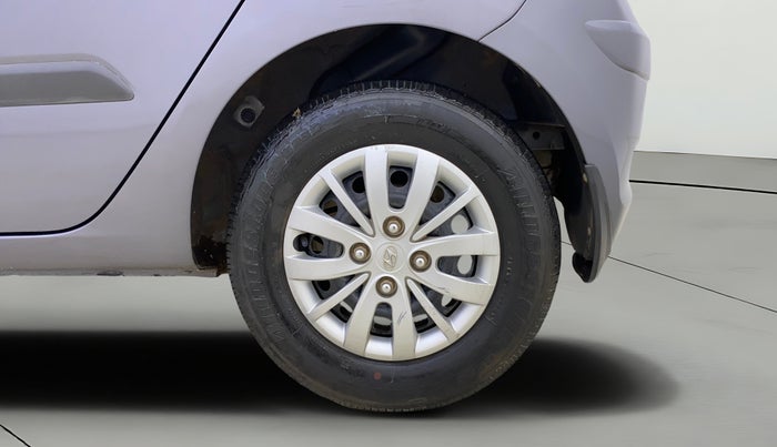 2014 Hyundai i10 SPORTZ 1.1, Petrol, Manual, 60,026 km, Left Rear Wheel