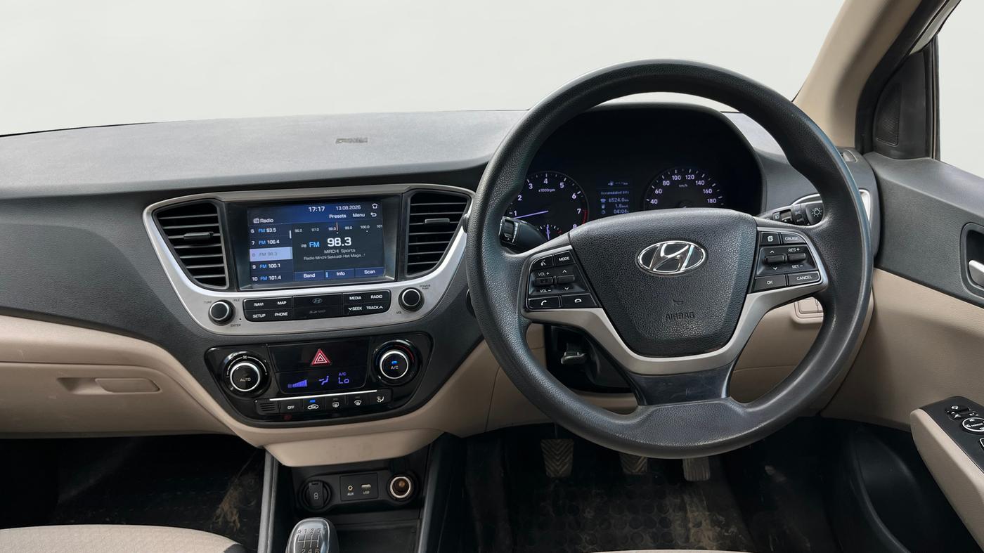 2019 Hyundai Verna 1.6 VTVT SX, Petrol, Manual, 59,233 km, Steering Wheel Close Up