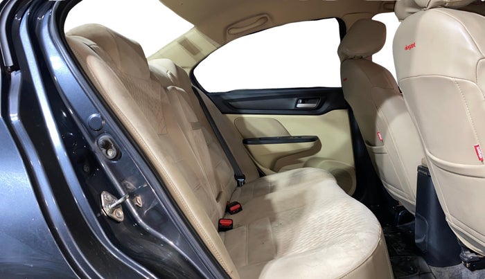 2022 Honda Amaze 1.2L I-VTEC VX CVT, Petrol, Automatic, 14,306 km, Right Side Rear Door Cabin