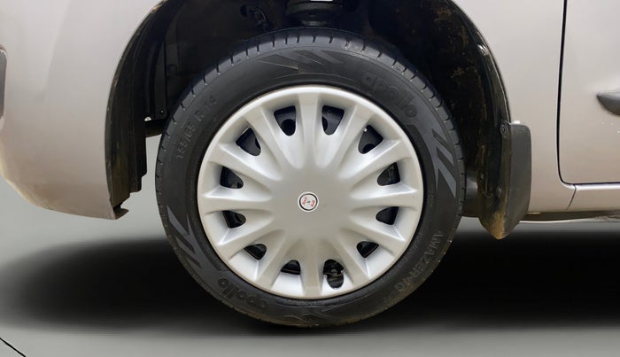 2016 Maruti Wagon R 1.0 VXI  ABS-AIRBAG, Petrol, Manual, 1,18,012 km, Left Front Wheel