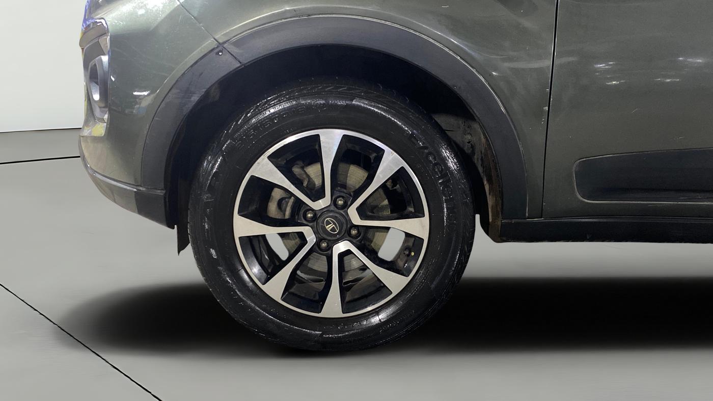 2020 Tata NEXON XZ PLUS (O) DIESEL, Diesel, Manual, 46,650 km, Left Front Wheel