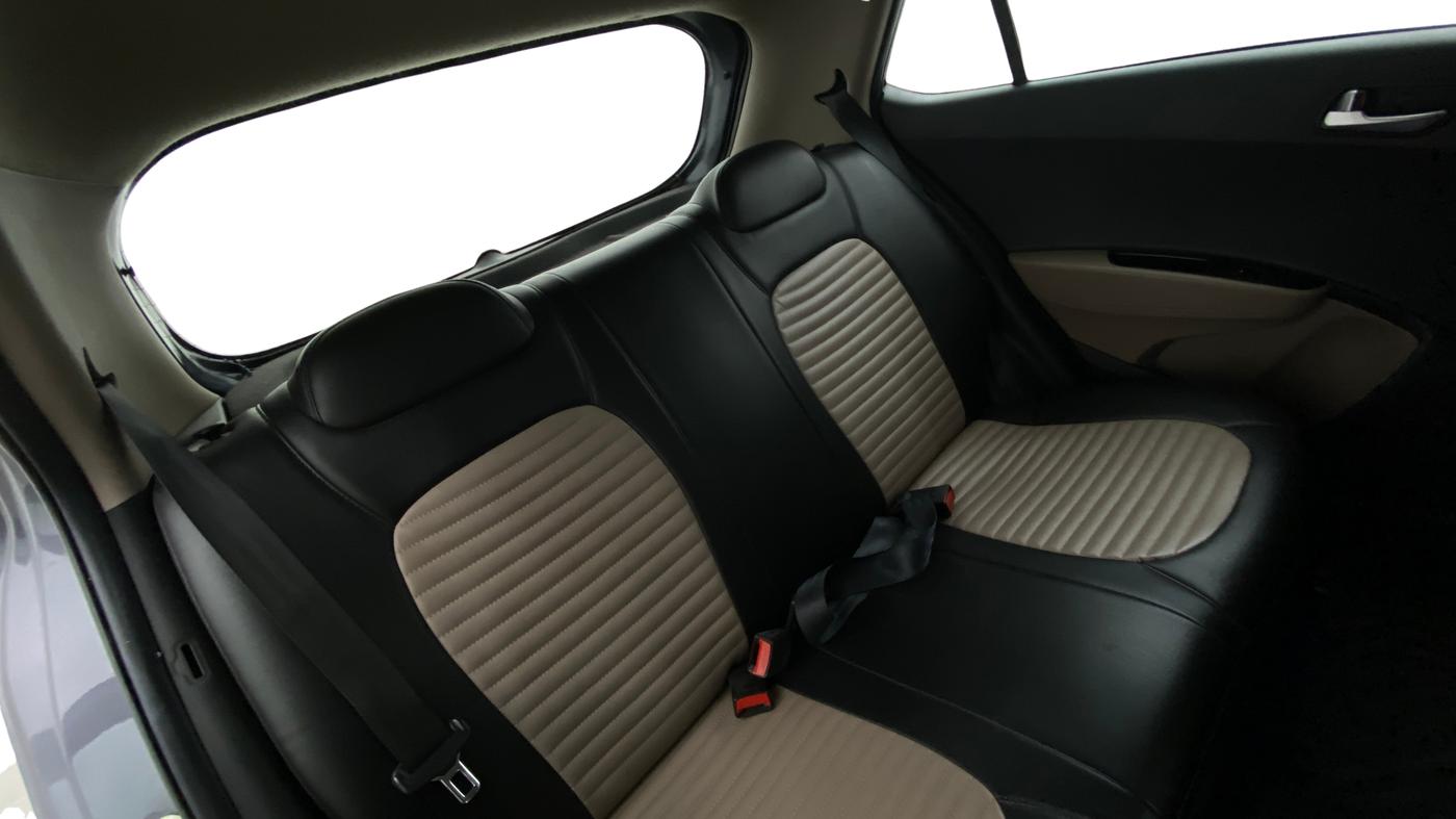 2019 Hyundai Grand i10 SPORTZ 1.2 KAPPA VTVT, Petrol, Manual, 52,162 km, Right Side Rear Door Cabin