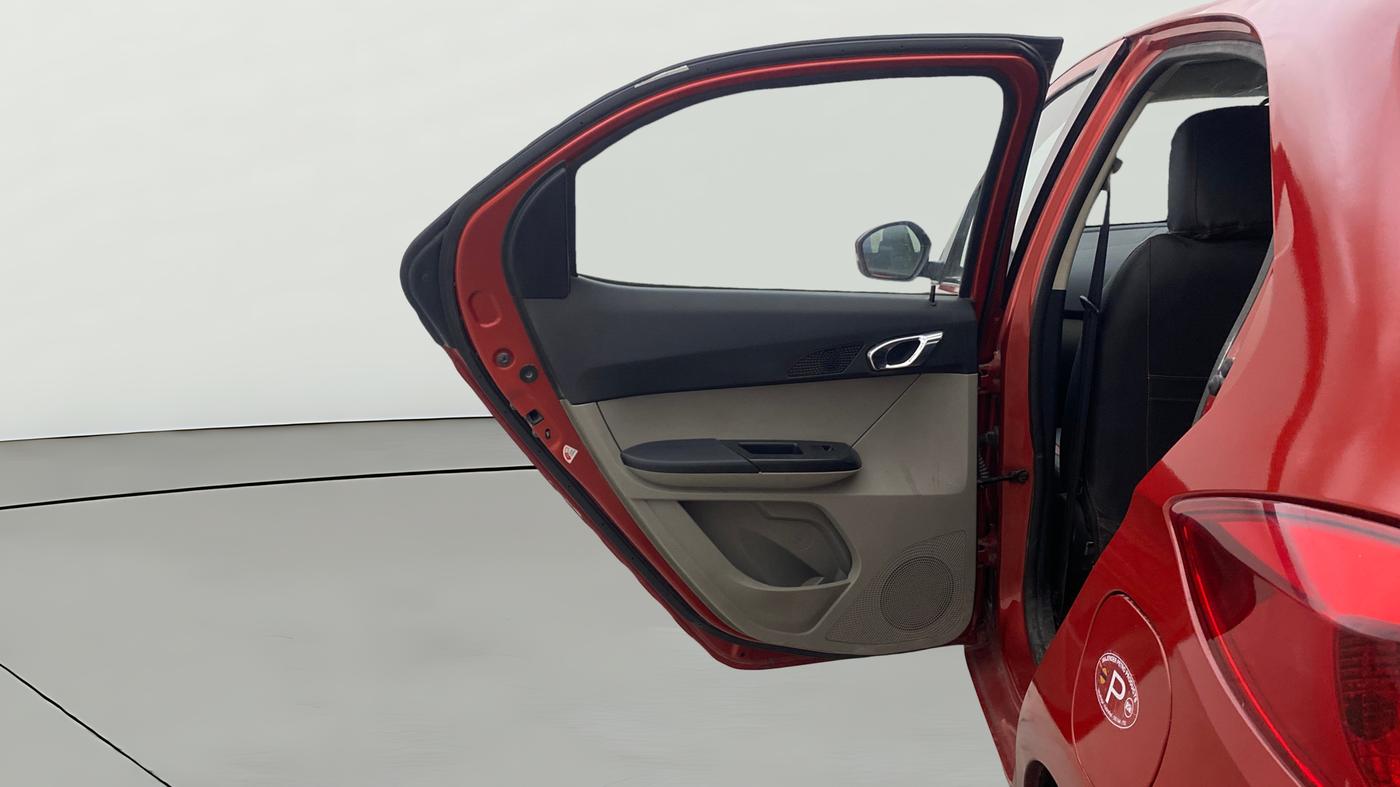 2018 Tata Tiago XZA PETROL, Petrol, Automatic, 95,205 km, LHS Rear Door