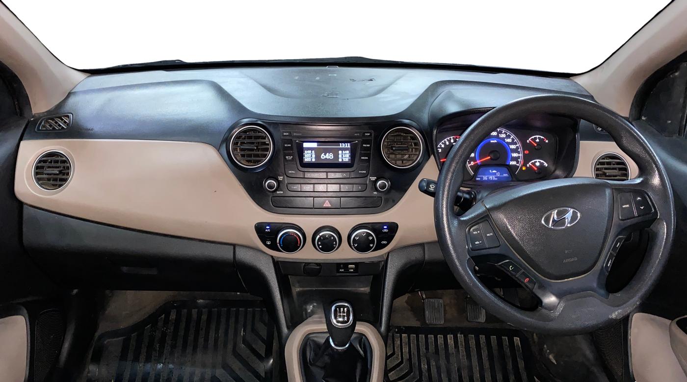 2016 Hyundai Grand i10 SPORTZ 1.2 KAPPA VTVT, Petrol, Manual, 36,185 km, Dashboard