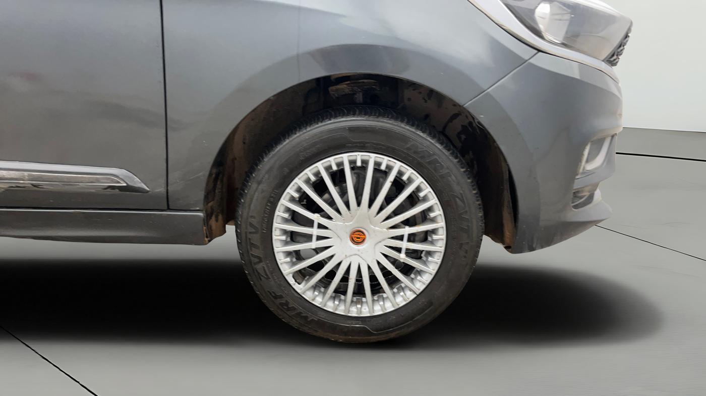 2023 Tata TIGOR XZ PLUS CNG, CNG, Manual, 71,682 km, Right Front Wheel
