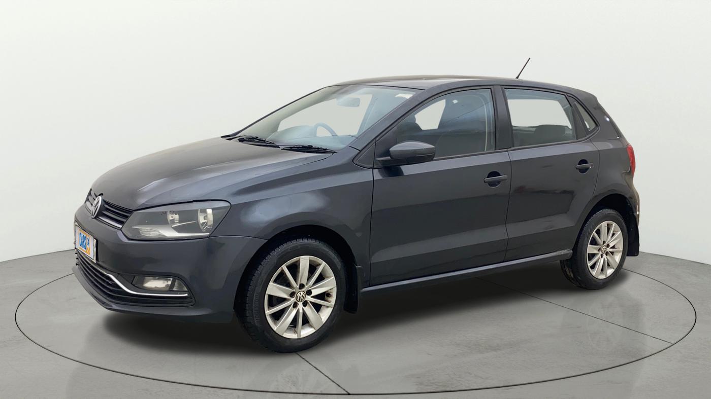 2015 Volkswagen Polo HIGHLINE1.5L, Diesel, Manual, 1,43,843 km, Left Front Diagonal