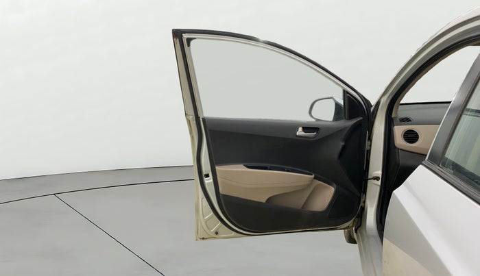 2015 Hyundai Xcent S 1.2, CNG, Manual, 69,310 km, LHS Front Door