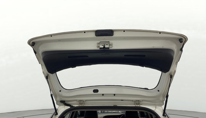 2016 Hyundai Elite i20 SPORTZ 1.2, Petrol, Manual, 1,15,037 km, Boot Door Open