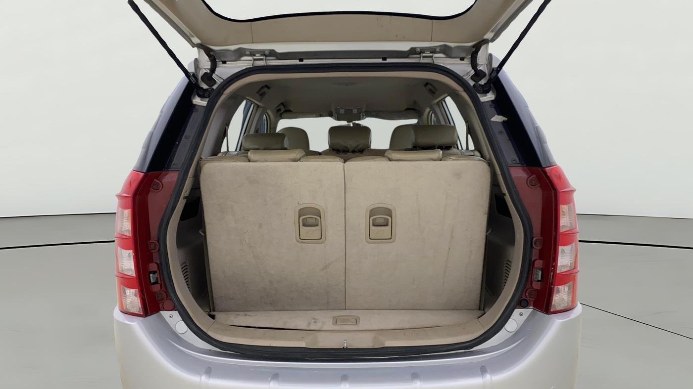 2016 Mahindra XUV500 W6, Diesel, Manual, 63,766 km, Boot Open Zoomed View