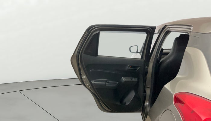 2023 Maruti Swift LXI, Petrol, Manual, 29,593 km, LHS Rear Door