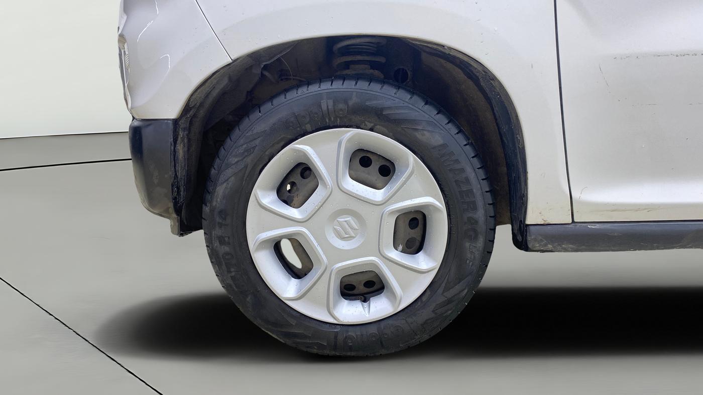 2021 Maruti S PRESSO VXI+, Petrol, Manual, 94,233 km, Left Front Wheel
